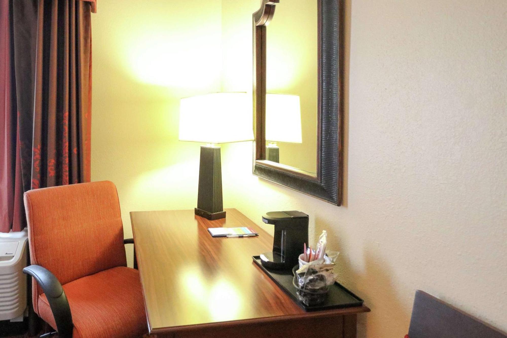 Hampton Inn Columbus-South Grove City Kültér fotó